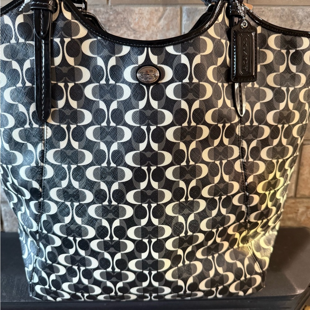 Coach Monochrome Peyton Dream Tote